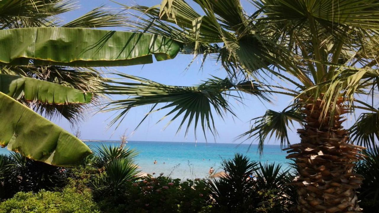 Villa Emiliana Paralimni Luaran gambar