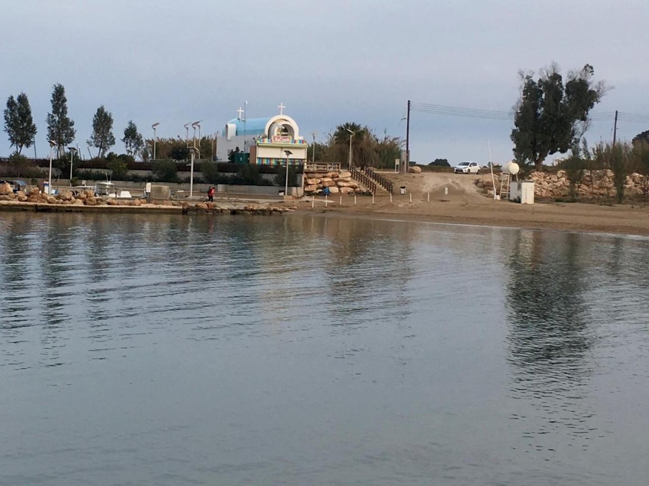 Villa Emiliana Paralimni Luaran gambar